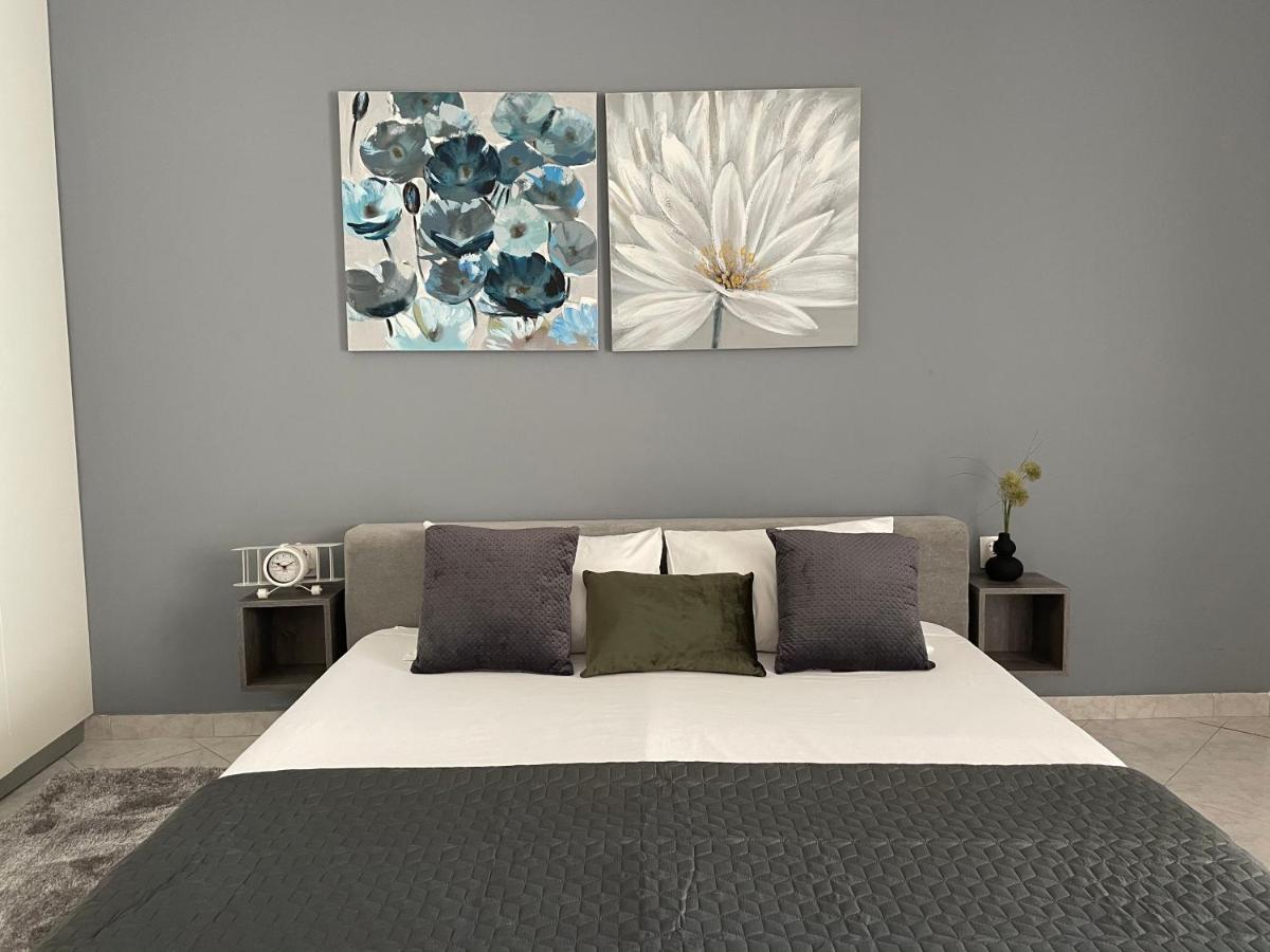 Leone Apartments With Free Parking Πούλα Εξωτερικό φωτογραφία