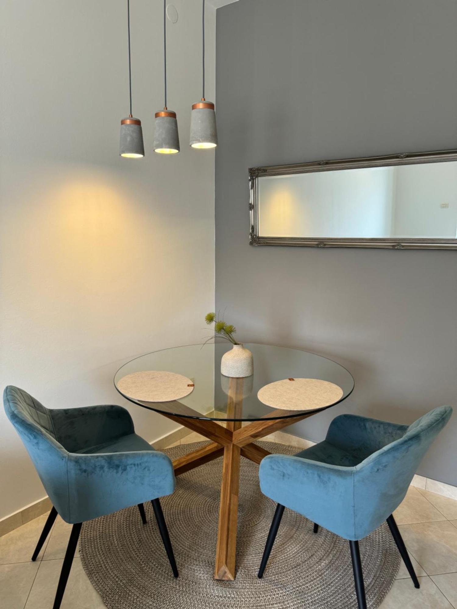 Leone Apartments With Free Parking Πούλα Εξωτερικό φωτογραφία