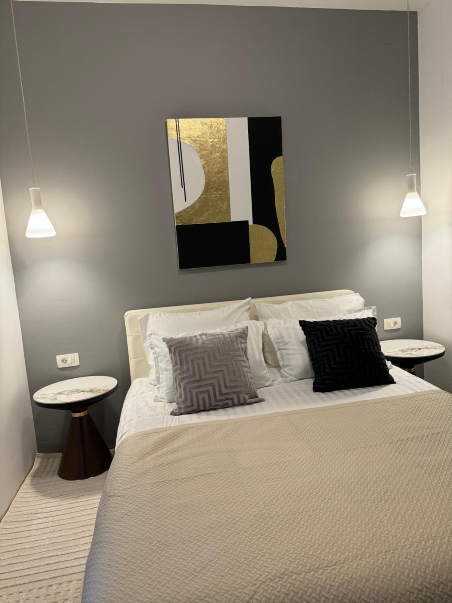 Leone Apartments With Free Parking Πούλα Εξωτερικό φωτογραφία